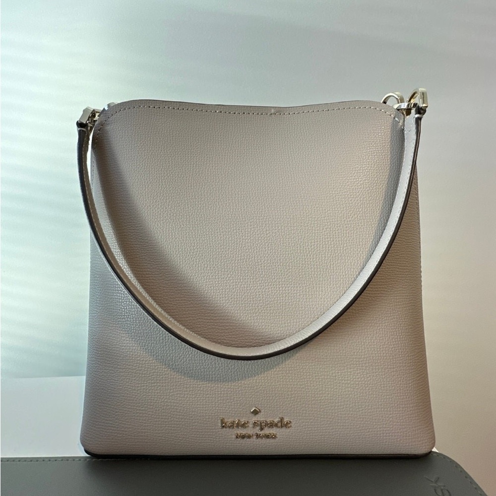 Kate Spade Darcy Large Bucket Bag